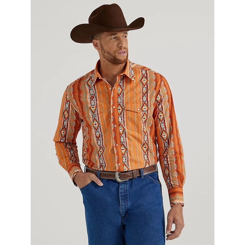 Wrangler Men's Checotah Navajo-inspired Western pearl Snap Shirt Size L